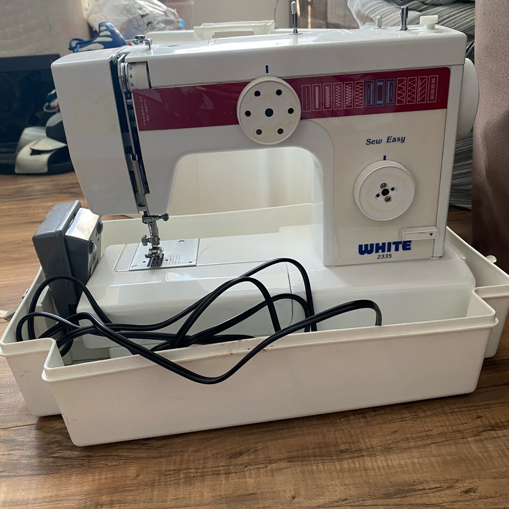 White Model 2335 Sewing Machine